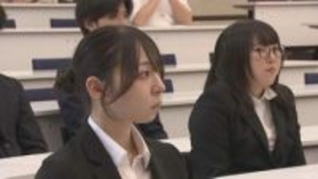 教員目指す盛岡大と県立大生が学校現場へ　「ラーニングサポーター」交付式　学習支援、遠足など校外学習もサポート　岩手・滝沢市