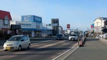 運転していた車が対向車線にはみ出す　国道4号で車同士が衝突、58歳男性が死亡　運転中になんらかの病気を発症か　岩手・盛岡市