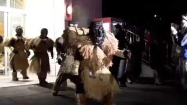 「泣ぐわらしいねぇが～」　これは怖い！ユネスコの無形文化遺産に登録「吉浜のスネカ」を応募した9組の家族が体験　岩手・大船渡