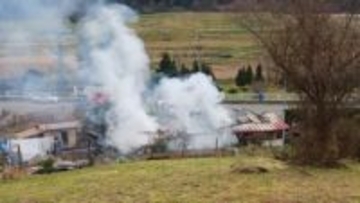 遠野市で住宅全焼　焼け跡から性別不明の遺体発見　住人の76歳女性と連絡取れず　岩手