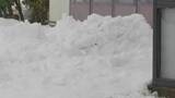 「秋田で落雪や雪下ろしで2人死亡　一時的に気温が上がり雪の事故が多発」の画像1