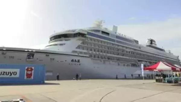 国内最大クラス！大型クルーズ客船「飛鳥III」　大船渡港に初めて寄港　地元の歓迎受ける　岩手・大船渡市