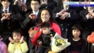 デフリンピック陸上で二つのメダル獲得　佐々木琢磨選手が母校の盛岡聴覚支援学校で報告会　4年後のメダル獲得に向け意欲　岩手