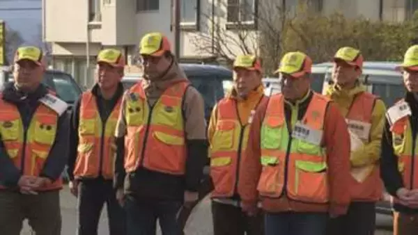 「伸びた草の陰にクマがいることがあるので注意して」　鳥獣被害対策実施隊が出発式　駆除や捕獲わな設置を担う　イノシシやカラス対策も　岩手・滝沢市