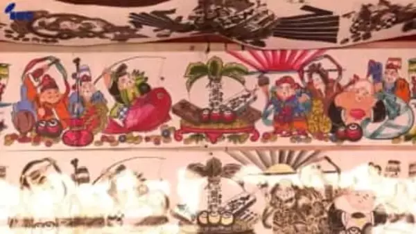 和紙に七福神や宝船を鮮やかに色付け　年末恒例宮古市のお飾り市　岩手県