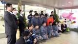 「「空港の利用者に新年を気持ちよく迎えてもらいたい」地元の高校生が空港に門松を設置　岩手」の画像1
