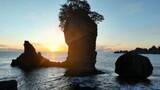 「【岩手空中散歩】自然が生み出した芸術品　東日本大震災の津波にも耐えた田老地区の三王岩　岩手・宮古市」の画像1