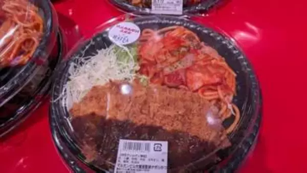 花巻市民のソウルフード・マルカンビル大食堂の人気メニュー「ナポリかつ」をスーパーマーケットが商品化・発売　岩手