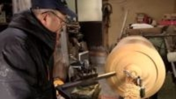 「伝統的な正月文化を守るためにこれからも作り続けたい」地元・気仙の木を生かした臼づくり最盛期　岩手