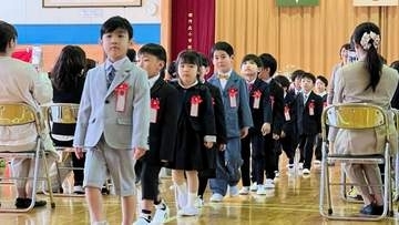 「かっこいい１年生になりたいです」　岩手県内の公立小学校入学式ピーク　河北小学校（盛岡市）には23人が入学