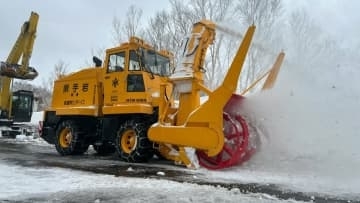 八幡平アスピーテと樹海ラインの除雪開始　岩手側区間の開通は4月15日、樹海ラインの開通は4月24日の予定