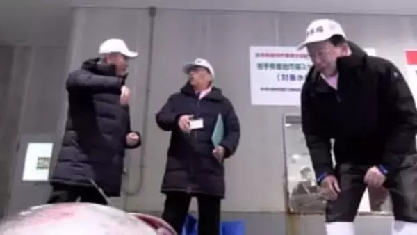 達増知事の仕事始めは大船渡市から　山林火災の復興や一年の豊漁を祈願　仮設住宅で被災者と懇談も　岩手