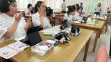 「高等支援学校の生徒が美容のプロからスキンケアやヘアメイクを学ぶ「身だしなみセミナー」行われる　盛岡市」の画像1