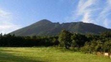 岩手山 火山の状況に関する解説情報　火口周辺警報（噴火警戒レベル2、火口周辺規制）