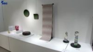 クリスマス、お正月といった季節感あふれる作品も　日本工芸会に所属する伝統工芸作家らによる陶芸や染織などの作品展　岩手