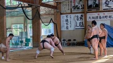 久慈市で大相撲春日野部屋の夏合宿始まる　激しい稽古のほか、見学に訪れた人たちお楽しみの時間も！期待の力士は？　岩手