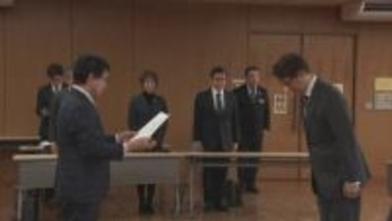 国政に臨む決意新たに　衆議院選小選挙区当選者に当選証書付与　岩手