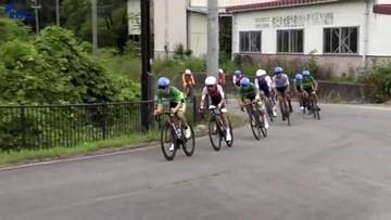 アップダウンとカーブ続くコースで県自転車ロードレース選手権大会　地域住民の協力で続く61回目の伝統のレース　岩手・紫波町