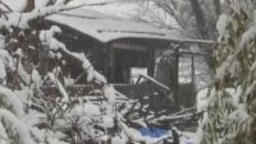 住宅火災で焼け跡から1人の遺体発見　この家に住む70代男性と連絡取れず　秋田・大仙市