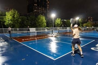 豊洲のドッグ&ピックルボールパークを見てきた　犬と人が一緒に楽しめる