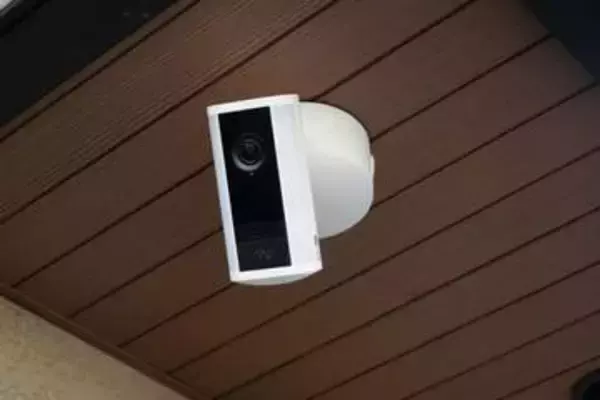 【レビュー】“設置できれば”オススメ　防犯カメラ「Ring Spotlight Cam Pro」を使う