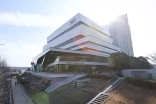 有明「東京ドリームパーク」竣工　ライブ・演劇・ドラえもん