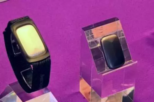 Apple Watchに装着できるAIレコーダ「Memoket Gem」　録音からAI活用までシームレス