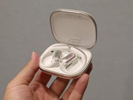 耳をふさがないのに雑音が静かに　「Shokz OpenFit Pro」で試す新感覚オープンイヤー【ミニレビュー】