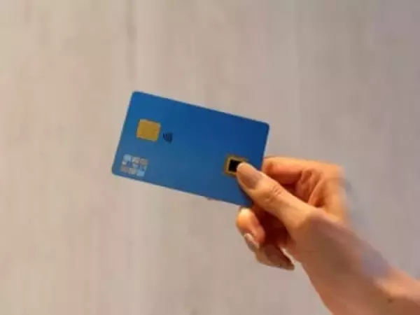 指紋で本人確認するクレカ登場 JCBとDNPがテスト開始