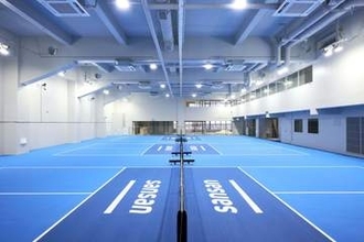 池袋にピックルボール専用の大型施設　Sansanがオープン