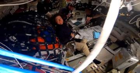 アルテミスII、人類が史上最も遠くへ到達　アポロ13号の記録塗替える