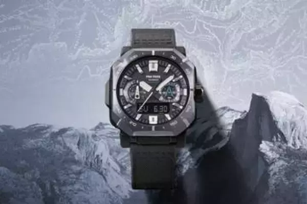 カシオ・プロトレック、角型トップモデルに“ヨセミテ”ブルー