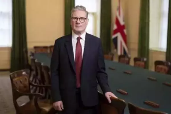 英国、16歳未満のソーシャルメディア利用を禁止　YouTube・TikTok・X・インスタ