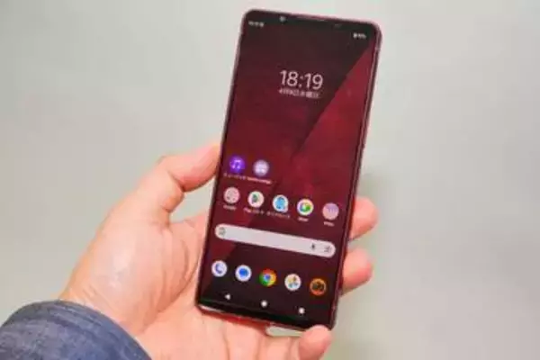 【石野純也のモバイル通信SE】スマホのカメラはまだ進化できる　「Xperia 1 VIII」が広げる“可能性”