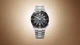 「シチズン、機械式にヴィンテージ風ブラック・ゴールド」の画像1