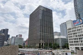 新宿駅西口の新たなシンボル 「明治安田新宿ビル」竣工