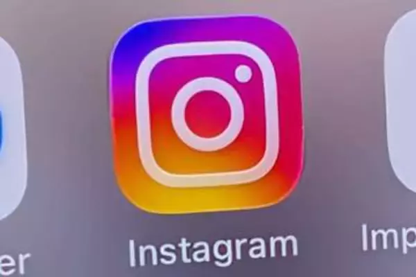 インスタグラム、「ストーリーズ」延長など月319円の有料版