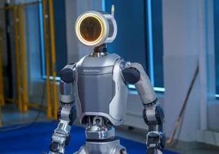 Boston Dynamics、完全電動になった人型ロボット「Atlas」