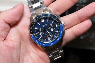 カシオ・オシアナス、ワールドタイムにフォーカスした「カシャロ」