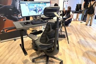 電動ワークチェアのLiberNovo、最上位「Omni Pro」や高耐荷重モデルなど