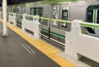 JR東、新宿・御茶ノ水駅のホームドアを26年度に整備