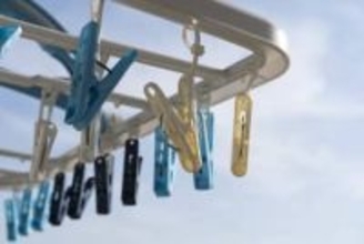 「角ハンガーのピンチが1つだけ壊れた」を救う100均アイテム【私の2025】