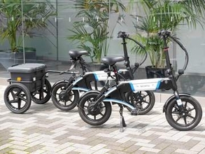 glafit、セイノーグループの宅配に特定原付活用　軽自動車に4台搭載