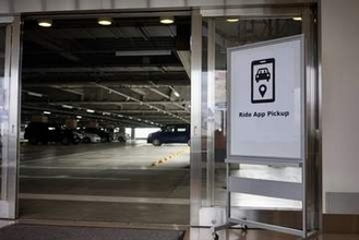 羽田空港第3ターミナルにタクシーアプリ乗り場　Uber・GO・DiDi
