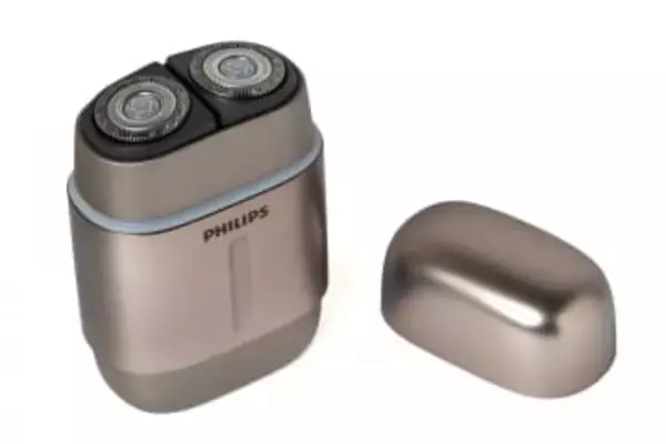 【いつモノコト】旅行のカバンが軽くなる。フィリップスのコンパクトシェーバーが便利