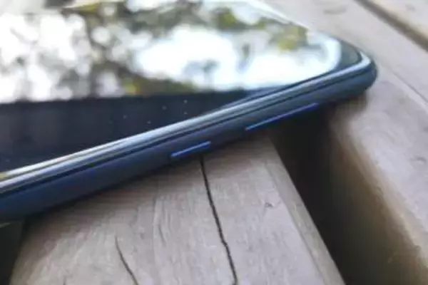 スマホ疲れに「セロ活」　「ドパガキ」の時代に考えるネットとの距離