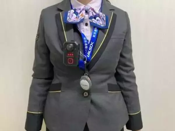 小田急線、カスハラ対策で全70駅にウェアラブルカメラ