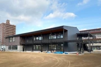 三井ホーム、木造の中学校校舎建設　柱や梁を見せる造り