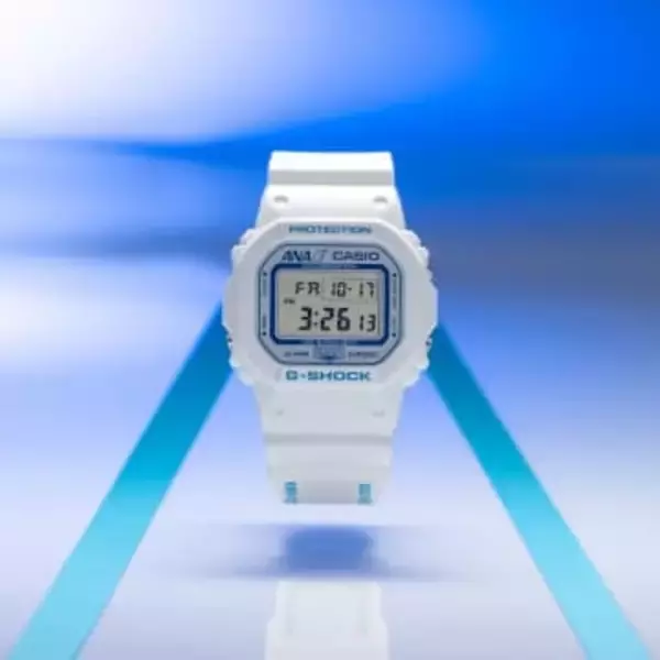 G-SHOCK×ANA、ブルーが映えるホワイトの限定モデル