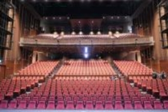 東京駅の新劇場「東京建物ぴあシアター」完成　いろいろな席に座ってみた